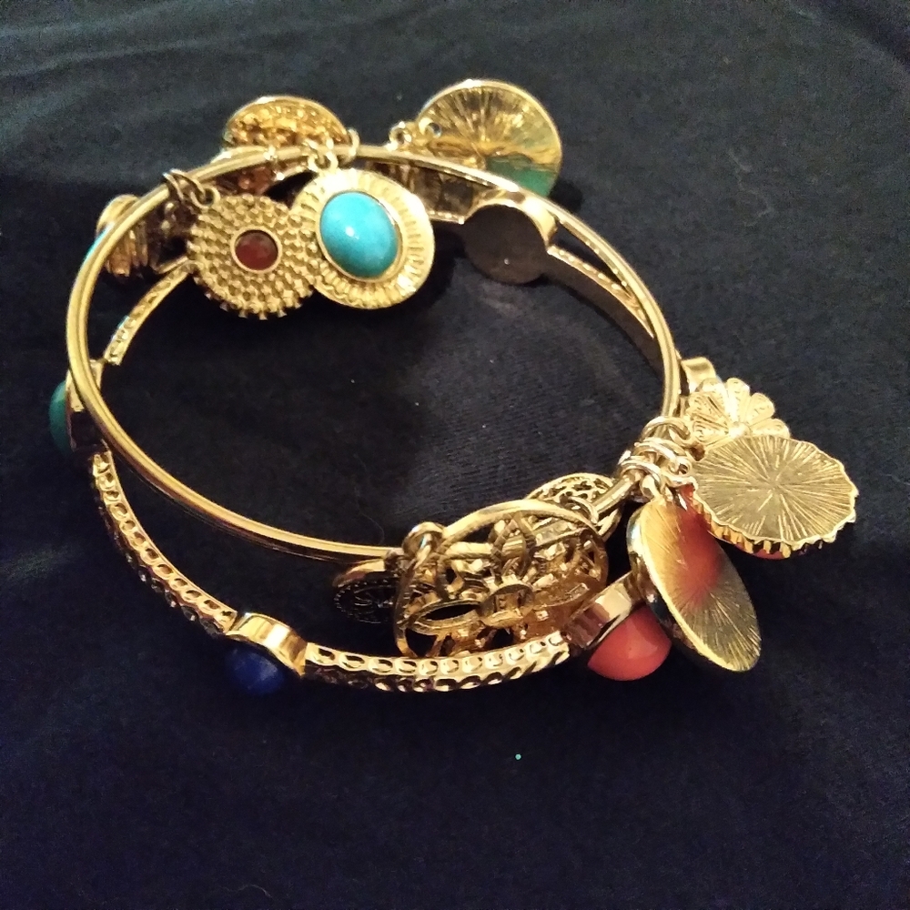Two R J Graziano bracelets - Picture 11 of 16
